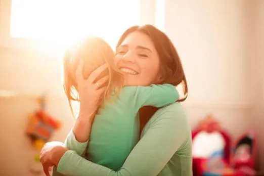 Hugs Help Boost Children's Brain Development, Says Study
