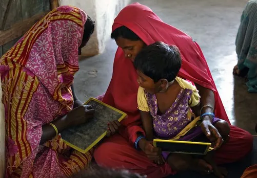 Despite Failing Eyesight, Elderly Women In Kerala Learn To Read And Write