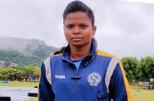 Jharkhand Cricketer Collects Wood From Forest To Help Her Elderly Father