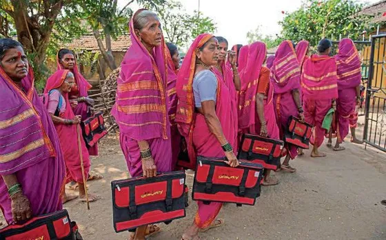 A School For Grannies In A Maharashtra Village