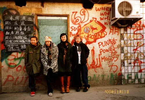 Breaking stereotypes: HOTB, China’s first female rock-band   