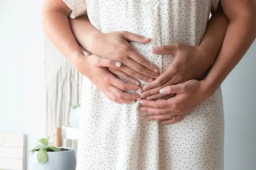 More Women Embracing Motherhood In Their 30s: Report