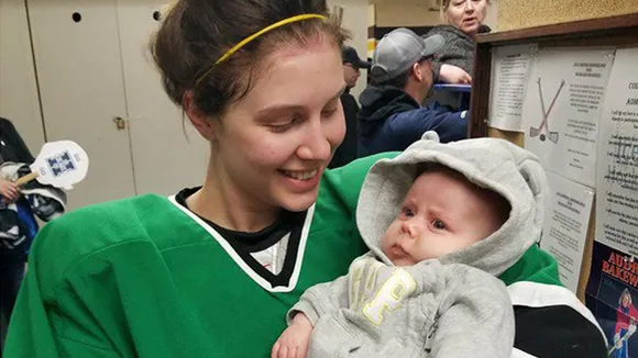 Hockey Player Breastfeeds During Game Breaks, Sets Example