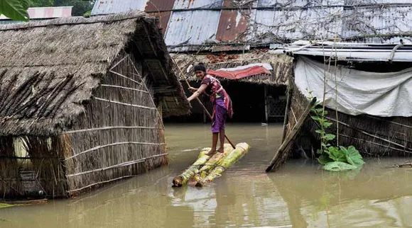 Women and children prone to human trafficking in the aftermath of floods, warn aid workers