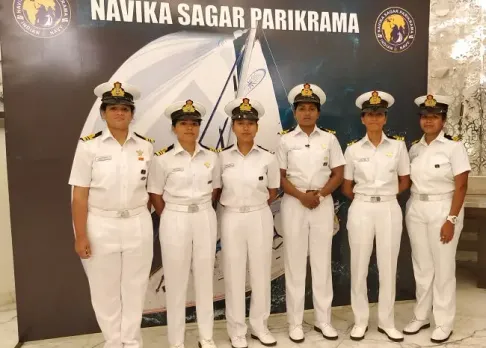 Navy Opens The Doors Of Its Men-Only Police Branch For Women