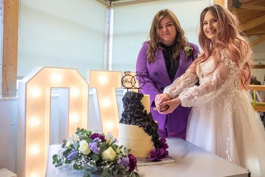 Woman Marries Terminally-ill Best Friend. The Reason Will Melt Your Heart