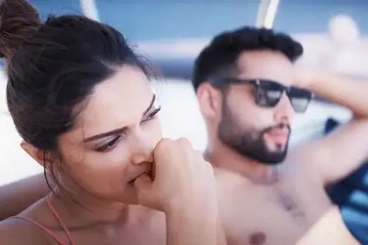 Gehraiyaan Intimate Scenes: Deepika Doesn't Need Her Husband's Permission To Do Her Job
