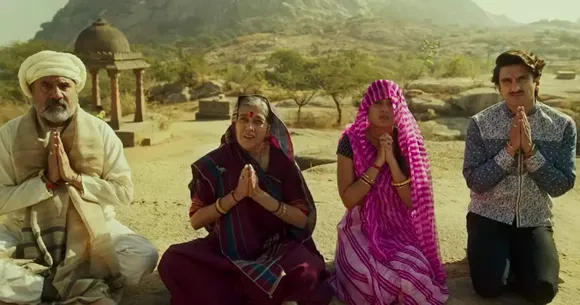 Ranveer Singh Fights To Save His Unborn Girl Child In Jayeshbhai Jordaar Trailer