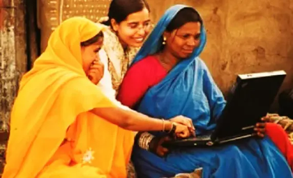Reducing the digital gender gap: Internet Saathi