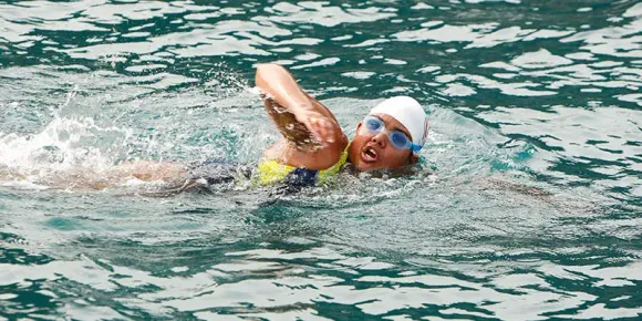Indian swimmer Bhakti Sharma sets world record 