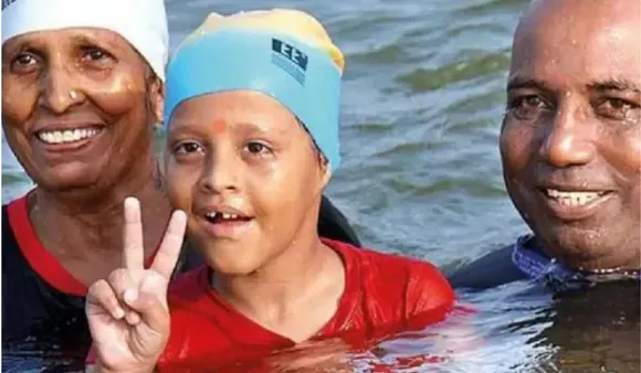 Six-Year-Old Girl Crosses Yamuna River In Record Time Of Just 11 Minutes