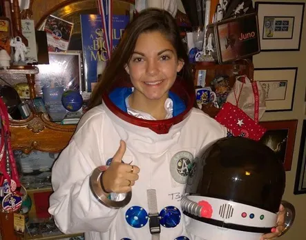 NASA Trains 17-Yr-Old To Be First Human On Mars