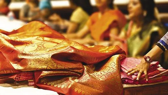 #100SareePact- The most luxurious item in an Indian woman’s wardrobe: A Kanjivaram Saree   