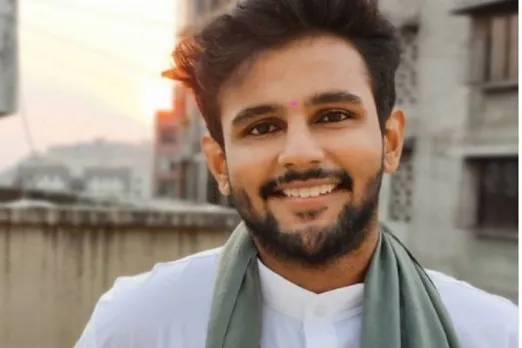 Who Says Bindis Are Only For Women? Social Media Influencer Gives His Take
