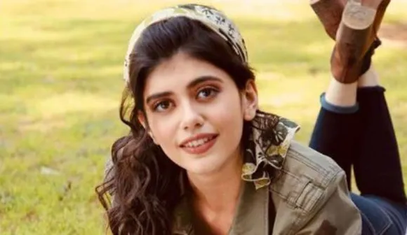 Sanjana Sanghi Om the battle within, Sanjana Sanghi mental health campaign