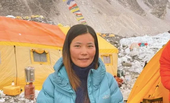 Arunachal's Tashi Yangjom Becomes First Indian Woman Climber To Scale Everest In 2021
