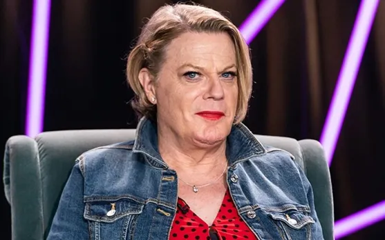 Eddie Izzard To Use Pronouns 'She/Her', Says She Wants To Be In A "Girl Mode"