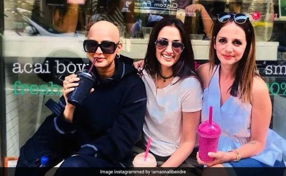 Sonali Bendre Sports Bald Look On Friendship Day
