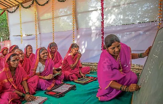 World Alzheimer's Day: Why It Impacts Women More