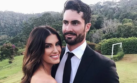 Ben Cutting and Erin Holland get married in a cozy ceremony