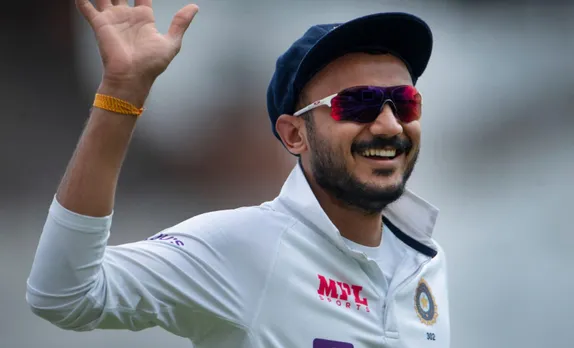 'Ye to dhoti khol raha hai'- Twitter can't stop laughing as Axar Patel takes subtle jab at Australia: 'Pitch will play well until we bat'
