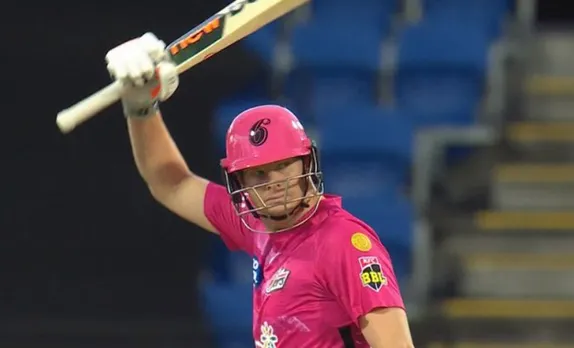 'Ye Smith hi hai na' - Fans ecstatic as Steve Smith continues his golden run with the bat in BBL 2022 ahead of Test series against India