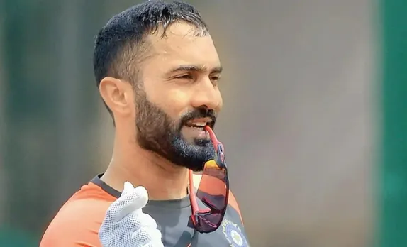 ‘Abey KL ko kele lene bhej!’ - Fans fume at Dinesh Karthik as he shares his predicted playing XI of India for the Nagpur Test