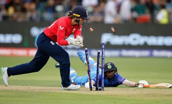 'Poor fielding and slow running le dubi'- Richa Ghosh's heroics not enough as India Women suffer 11-run loss against England in 20-20 World Cup