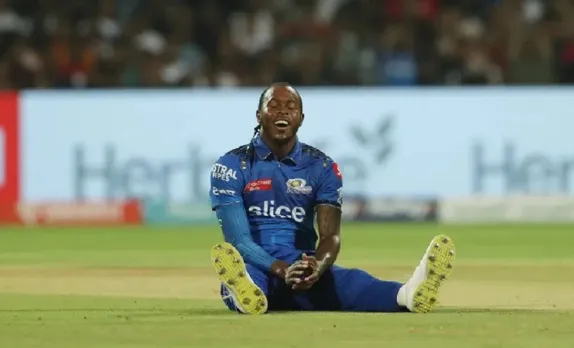 'Pungi baj gayi jhooti report ki' - Fans react as Jofra Archer lashes out at reporter for fake 'elbow surgery' reports