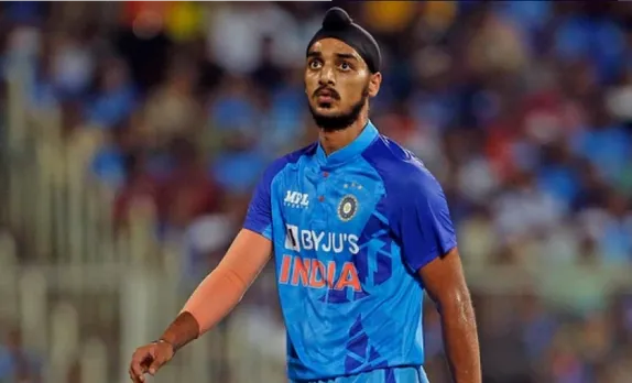 'Shameful and disgusting' - Arshdeep Singh's spell with five no-balls in 2nd T20I sparks 'fixing' claims on Twitter