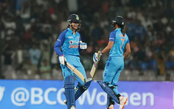 INDW vs AUSW: भारतीय महिला टीम ने सुपर ओवर में ऑस्ट्रेलिया को हराया, स्मृति मंधाना ने खेली तूफानी पारी