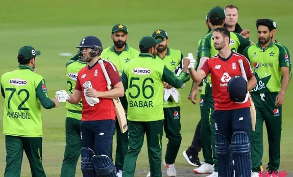 PAK vs ENG: पाकिस्तानी गेंदबाजों की हुई खूब धुनाई, फिलिप सॉल्ट की ताबड़तोड़ पारी की बदौलत इंग्लैंड ने 8 विकेट से जीता मैच