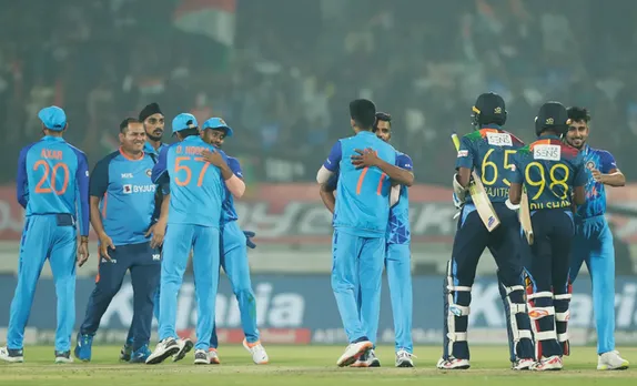 IND vs SL 2nd ODI: कोलकाता में सीरीज जीतने के इरादे से उतरेगी टीम इंडिया, आंकड़ों में श्रीलंका दिख रही कमजोर
