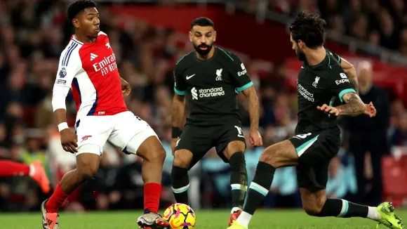 Premier League: Arsenal 2-2 Liverpool: Late Mohamed Salah goal gives Arne Slot's team a draw against injury-hit Guuners