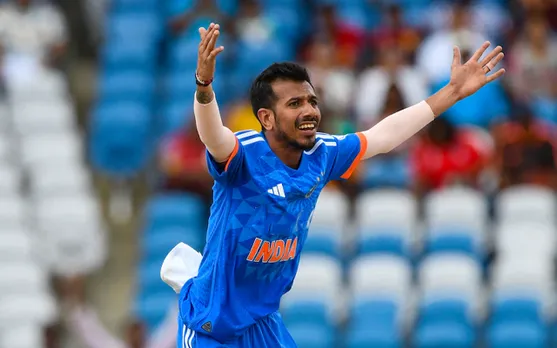 'Paji kbhi to khush reh lo team se' - Fans react as Harbhajan Singh backs Yuzvendra Chahal as replacement for injured Axar Patel in India's ODI World Cup squad