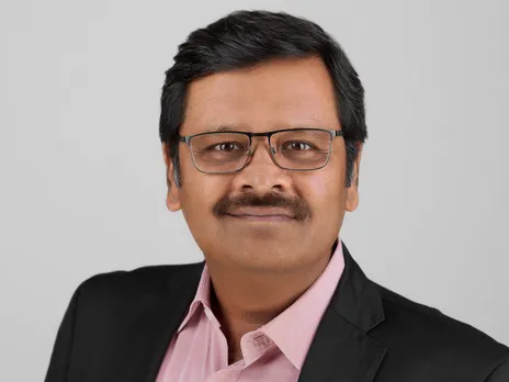 Manoj Kochar.JPG