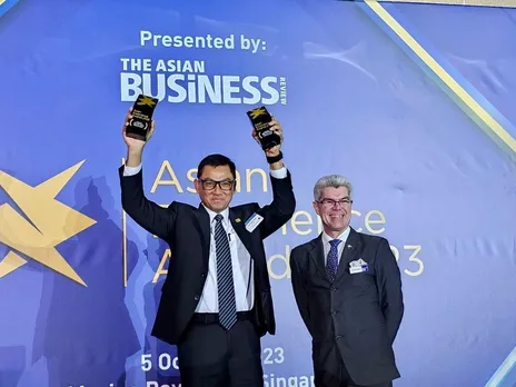 PT PLN Earns 2 Asian Experience Awards 2023 for Customer Service and Digital Transformation