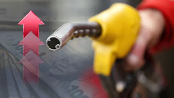 Petrol Prices Hike Continues for the 14th Consecutive Day: Stock Market Expected to Show a Strange Reaction