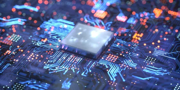 Semiconductor Production from China Dropped by 17% in July Amid US Threat