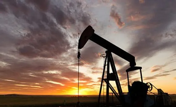 Oil Prices Slumps 7% as Equities Slide Fuels Demand Worries