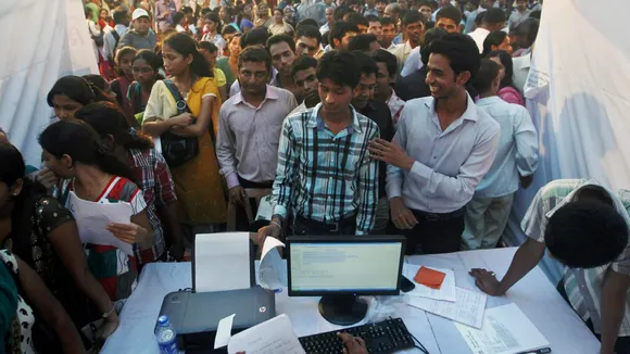 62% Decline in Job Hirings in India Due to COVID-19 in April Month