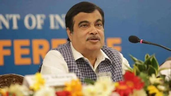 Khadi to Get Redefined as a New Age Fashion Trend: Nitin Gadkari