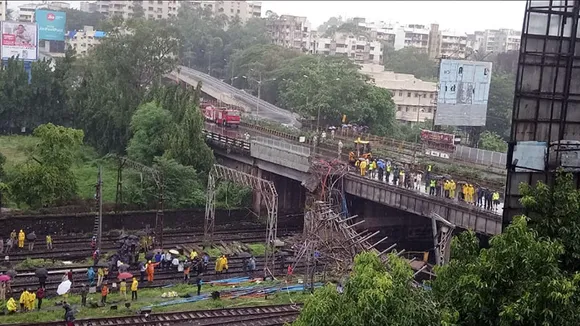 All you need to know about the Andheri bridge collapse