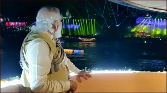 PM Modi enjoys a light show in Varanasi; netizens respond with a meme show