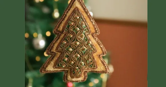 #12daysofChristmas: Garima Gautam gives us 12 ways to decorate a Christmas tree