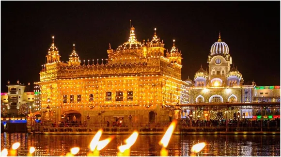 Guru Nanak Jayanti: Punjab Government allows women to sing inside the Golden Temple Darbar Sahib