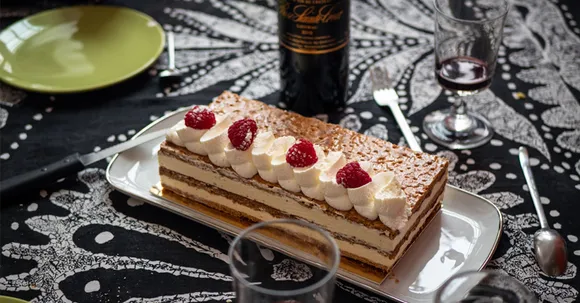 W(h)ine not- Try these easy wine cake recipes for the festive season