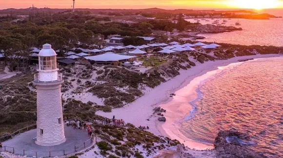 Adam Gilchrist shares why Western Australia should be your next vacay spot