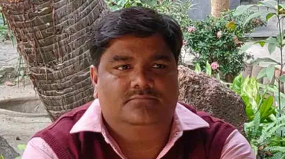 Delhi Police files an FIR against AAP Councillor Tahir Hussain in murder charges
