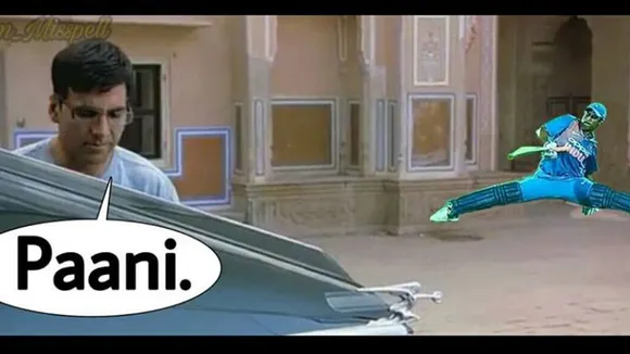Mahendra Singh Dhoni's split gives birth to hilarious Dhoni memes